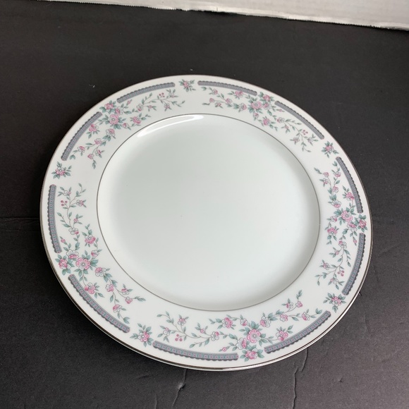 Norleans Windsor Dinner Plate Norwind Lot of 8 - Etsy Norleans Windsor Dinner Plate Norwind Lot of 4 no chips Or cracks Lovely preowne
